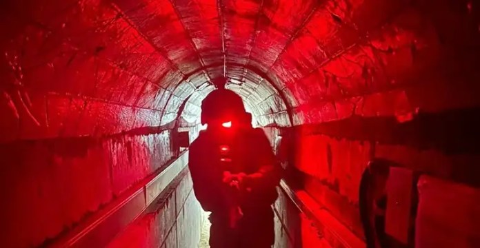 yahalom (unidad de ingenieria para misiones especiales) es la unidad de elite de las fuerzas de defensa de israel (fdi)